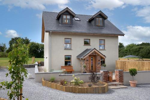 Amroth House | Ty-Ficer