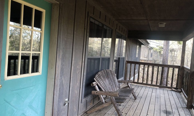 Huntsville Cabin | Tyson Lodge in the heart of the Ozark Wilderness