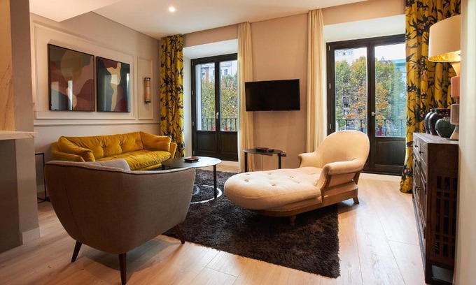 Huertas Apartment | U-Sense Madrid Santa Ana