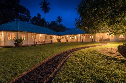 Deraniyagala Hotel | Udapola Bungalow by Lalan Leisure