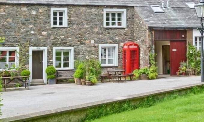 Keswick Cottage | ULDALE, pet friendly, character holiday cottage in Bassenthwaite
