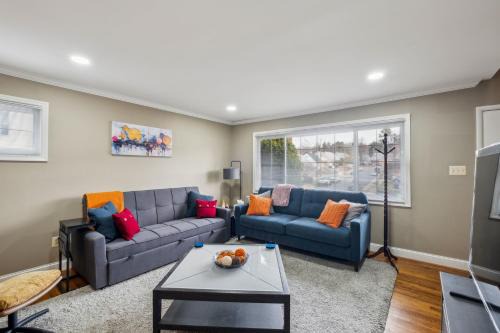 Seminary Hill House | Uline Hospitality home