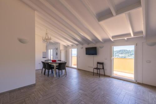 Laigueglia Apartment | Ulivi e Mare