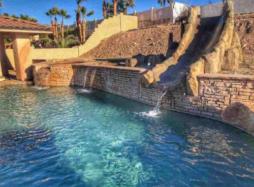 Lake Havasu City House | ULTIMATE BACKYARD-POOL/SPA. SLIDE. LAKEVIEW. BALL