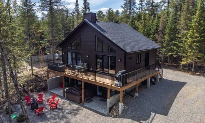 Saint Come Ski Chalet | Ultimate Comfort with Spa - Le Villa Joie