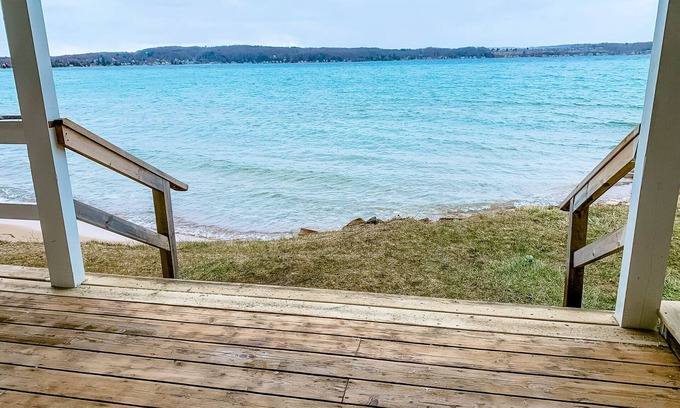 Beulah House | Ultimate Lakefront Getaway: Hot Tub/Boat Dock/& Game Room!