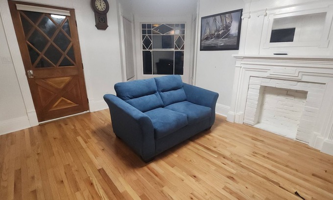 Peabody Condo | Ultra Cozy Ultra Convenient 2 Bedroom Condo convenient to all of Salem