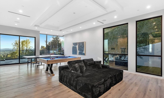 Granada Hills North House | Ultra-Luxury 5000 SF Oasis - Infinity Pool, Spa & Serene Views