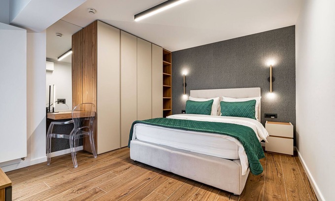 Bucharest Apartment | Ultracentral Unirii premium accomodation apartments for short and long stays.