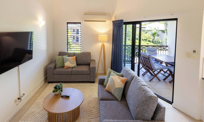 Port Douglas Apartment | Ulysses Butterfly Villa 24 with POOL VIEW