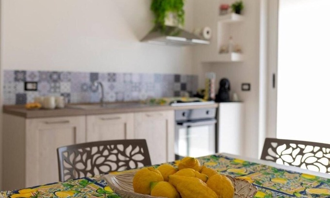 Picanello-Ognina-Barriera-Canalicchio House | Umberto Home 303