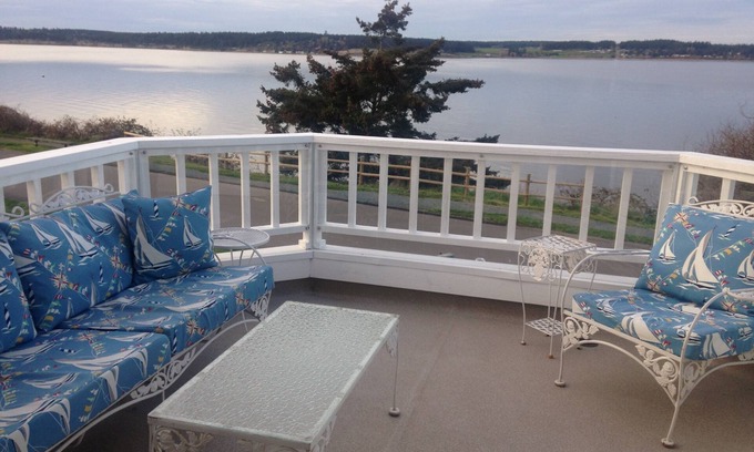 Coupeville Apartment | Unbelievable Penn Cove & Mt Baker views on Front St in Historic Coupeville