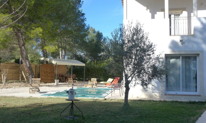 Lambesc House | Under the pergola - Lambesc