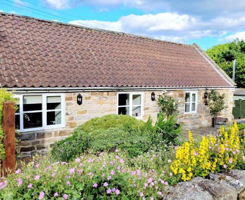 Aislaby House | Underhill Holiday Cottage