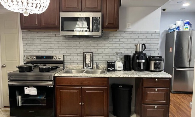 Union Apartment | UNION BK RM 103