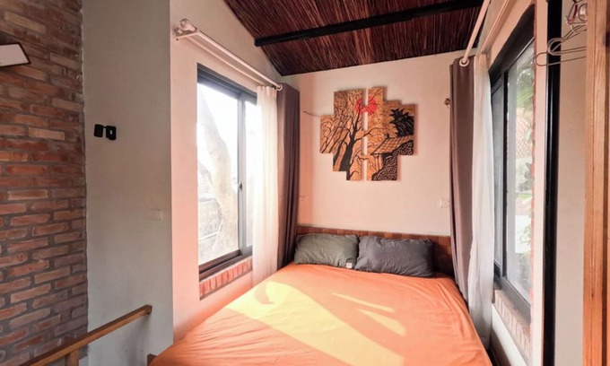 Quang An Cottage | Unique 1-Bedroom Cottage in Westlake Hanoi with AC, WIFI, Dryer & Washer