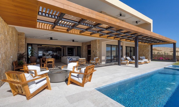 Sunset Beach Condo | Unique 8 BR Residence in Alvar at Quivira