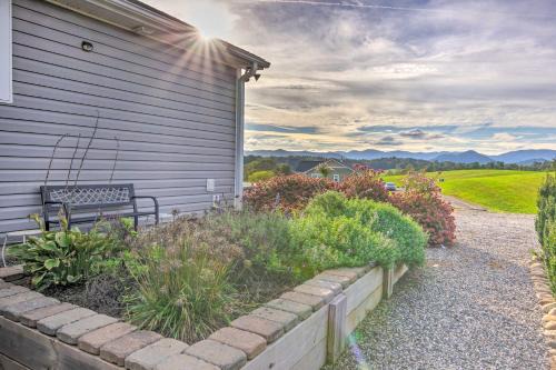 Leicester House | Unique Blue Ridge Haven, 12 Mi to Asheville!