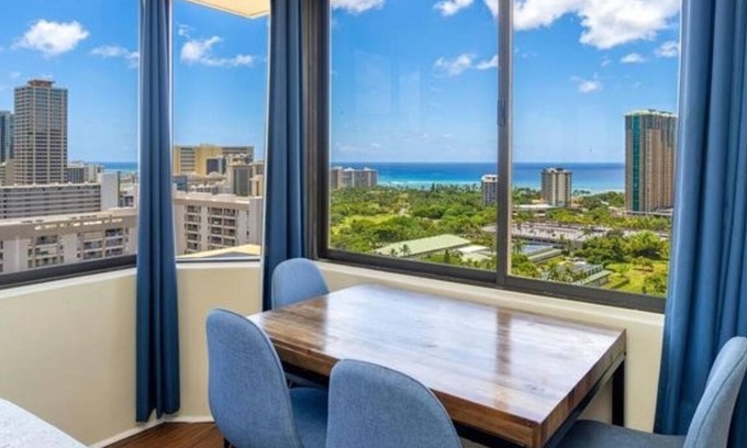 McCully - Moiliili Apartment | Unique Corner Studio Condo Incredible Ocean and Canal Views!