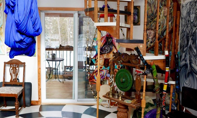 Highlands East Apartment | Unique integrative experience at the "SpiralGate of Art & Wellbeing"