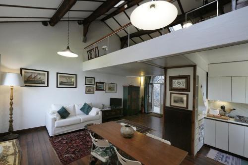 Lake Bracciano Apartment | Unique - Monti district - lake view
