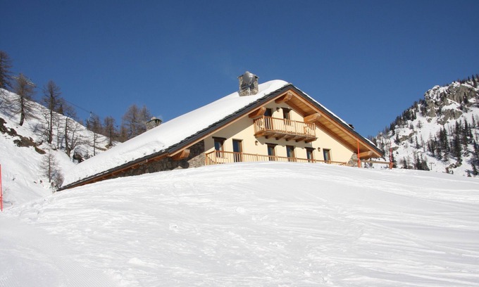Courmayeur Apartment | Unique mountain chalet attic flat in centre of Courmayeur's ski domain