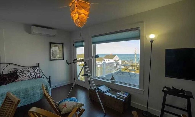 Plymouth Cottage | Unique new cottage steps from beach on Cape Cod Bay