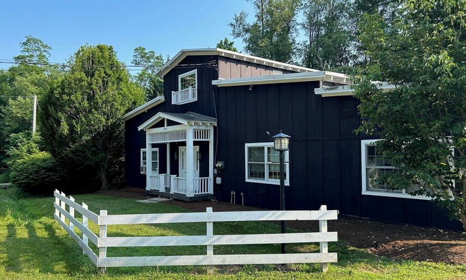 Chautauqua House | Unique residence close to Chautauqua Institution.