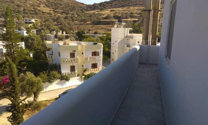Pitsidia Apartment | Unique sea view apartment