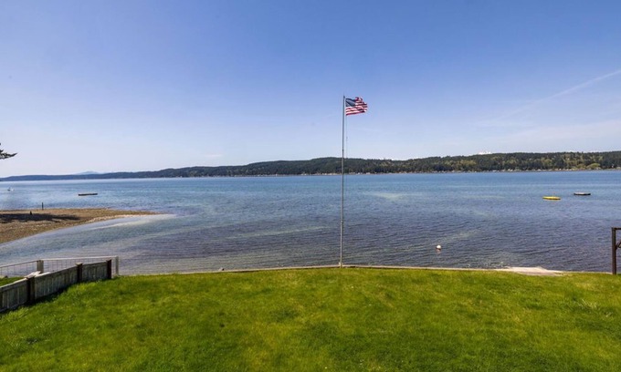Belfair House | Unique, South Shore Waterfront Home, Large Yard