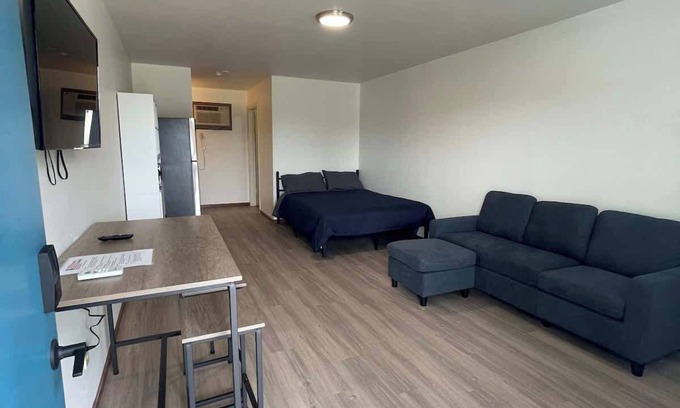 Wisconsin Dells Apartment | Unit 10 - Stand Rock Studios