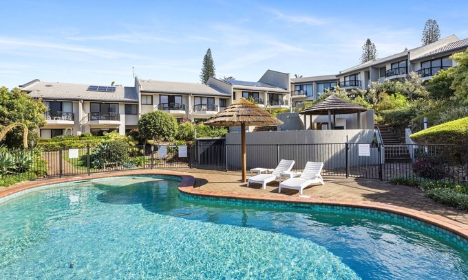 Sunrise Beach Apartment | Unit 2 The Mews, 2 Orealla Crescent, Sunrise Beach