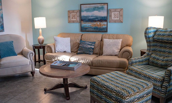 East Naples Apartment | Unit 3 - Garden-Level Gulfview