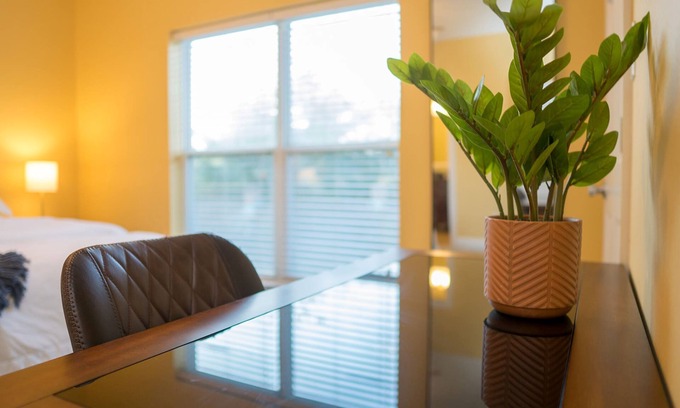 Kreole Apartment | UNIT H
