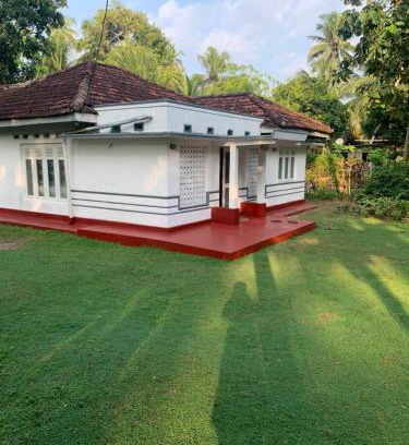 Midigama East Cabin | Unrushed Midigama