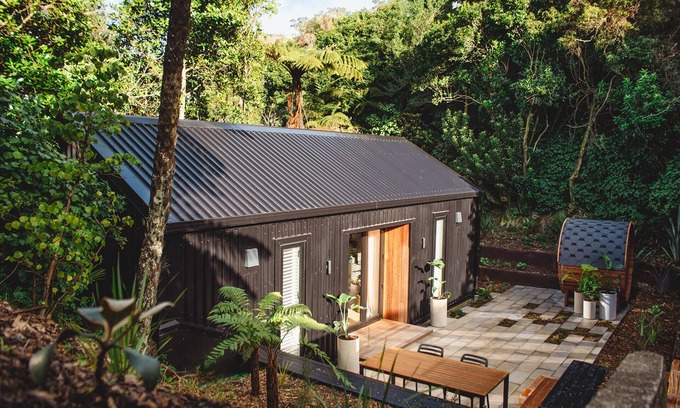 Wellington House | Unwind in an urban oasis w/sauna & garden views
