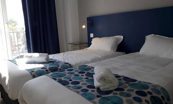 Six-Fours-les-Plages Hotel | Unwind in Style in Six Fours Les Plages! Pets Allowed!