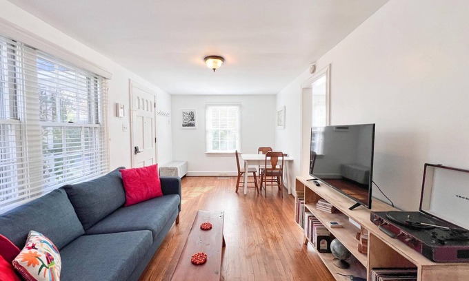 Winston - Salem House | Updated 1BR cottage on private acre+ lot