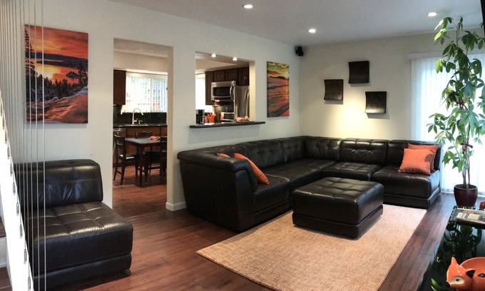 Incline Village Condo | Updated Condo Close To The Ski Resorts and Lake Tahoe