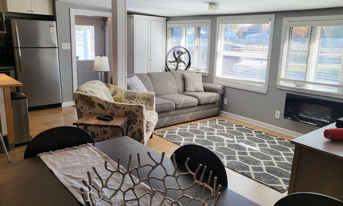 Gaylord House | Updated cottage in the perfect location