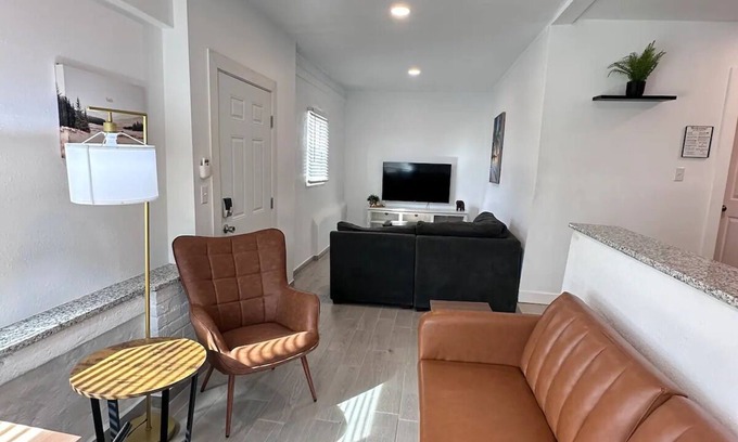 El Paso Apartment | Updated El Paso Gem: Near Fort Bliss & Restaurants