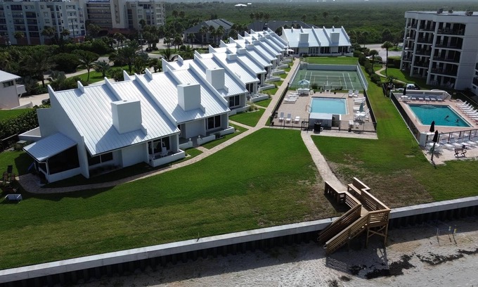 New Smyrna Beach Condo | Updated large Beachfront townhome 4 bedrooms, 3.5 baths + loft.