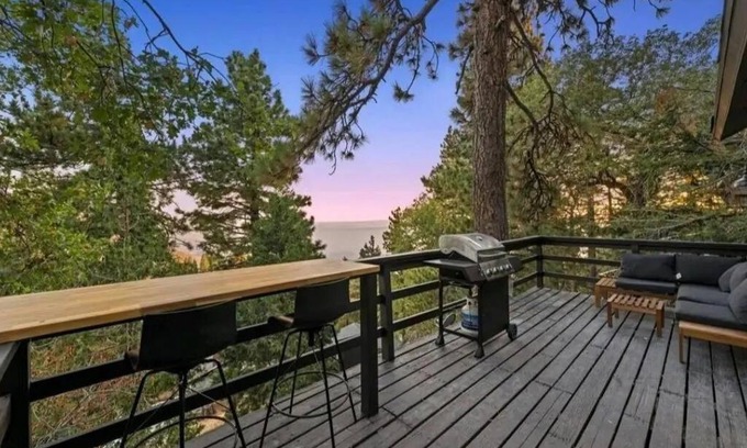 Running Springs House | Updated Mountain Cabin Retreat with 180 views off Deck and Balcony
