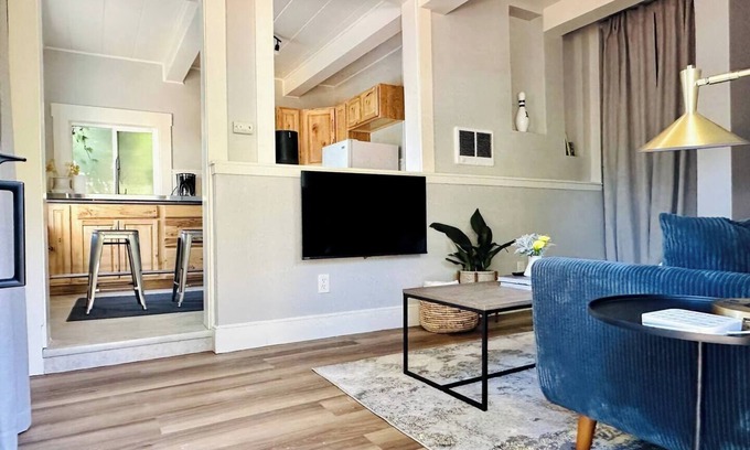 Vallejo Apartment | Updated Private & Quiet Studio