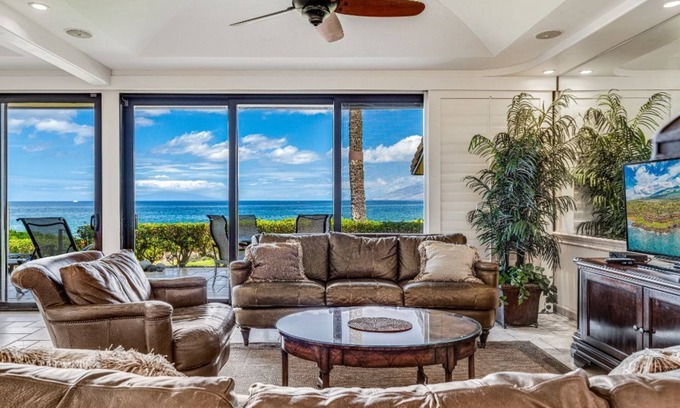 Wailea Condo | Upgraded Escape with Sweeping Ocean Views - Makena Surf Resort #F-108