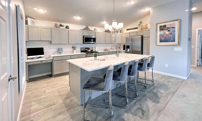 Wildwood House | Upgraded Home in The Villages! Golf Cart Included, Community Pools and Much More