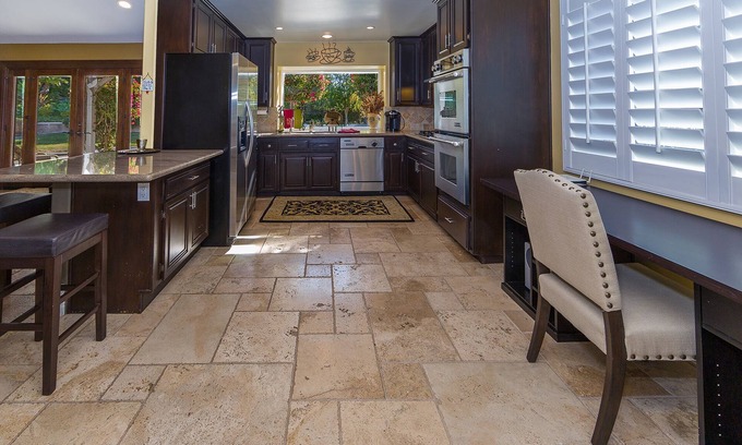 Thousand Oaks House | Upgraded single story home - prime location! Approx 30 miles of Malibu, LA & SB!