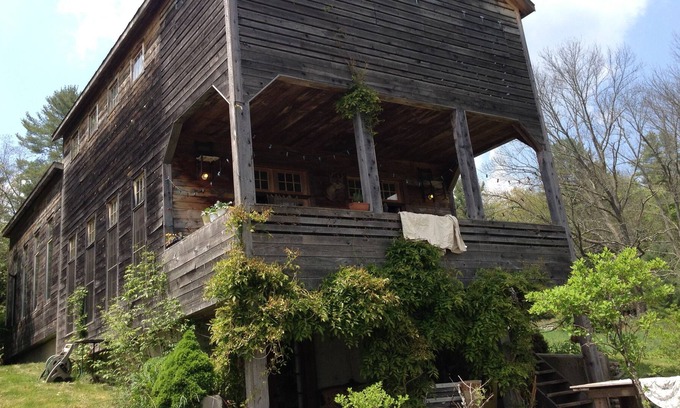 Beach Lake Cabin | Upper Delaware River Valley Recreational Region. National Park.