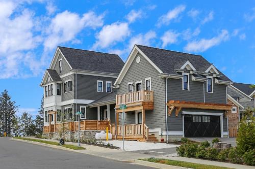 Seabrook House | Upper Left Coast by Seabrook Hospitality