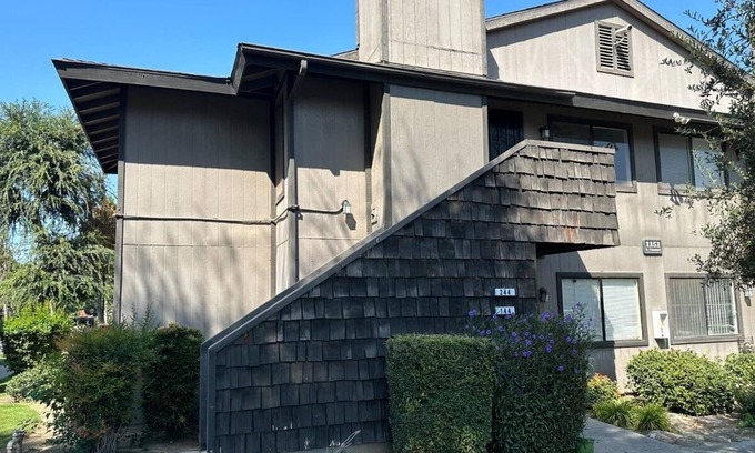 Roosevelt House | Upper level unit with one bedroom and one bathroom and fresh interior paint